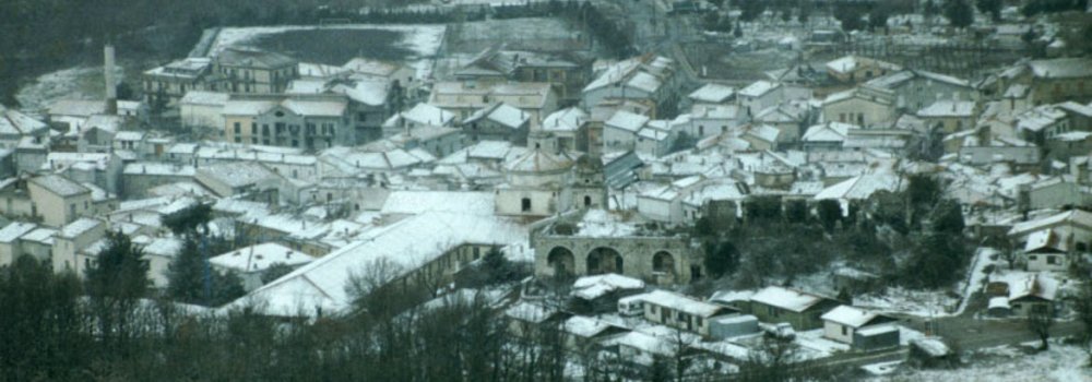 Sant’Andrea innevato (dalla Loggia)