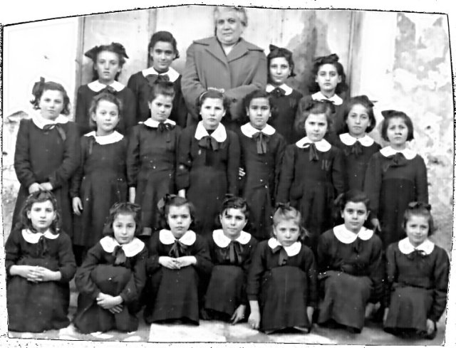 Le ragazze della classe 1944 (e dintorni), nel 1954