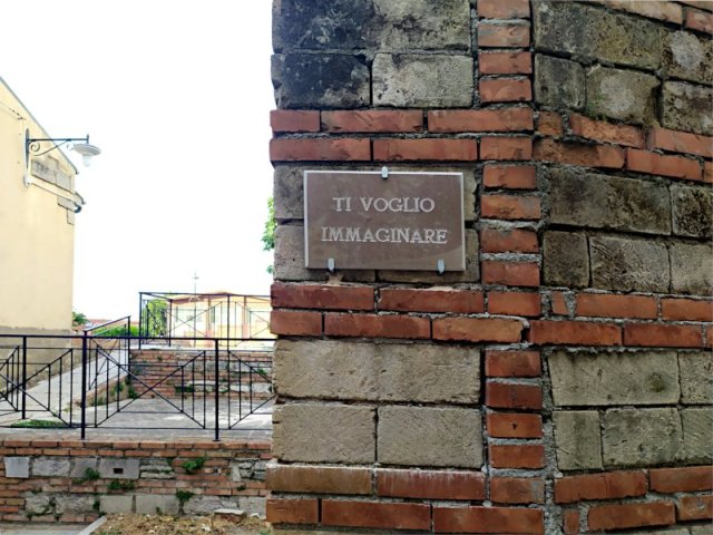 Lapide in Via Seminario Vecchio