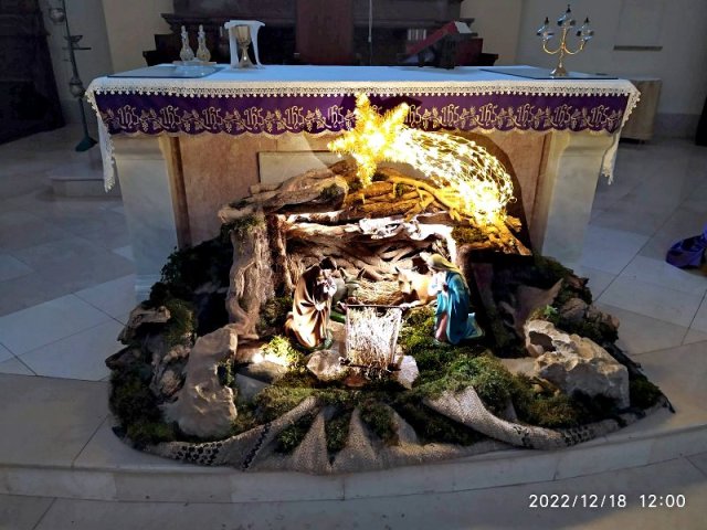 Il presepe in Chiesa, sotto l'altare